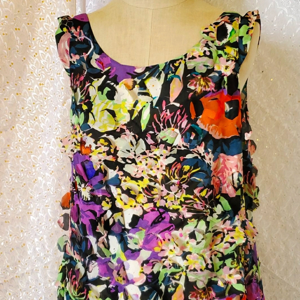 Diane Von Furstenberg Winter Garden - Picture 2 of 7